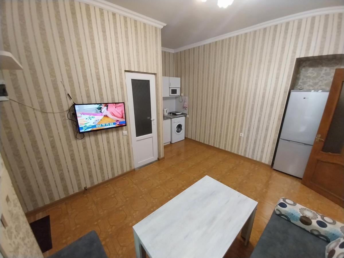 Like Home Guesthouse & Tours Erevan Exterior foto